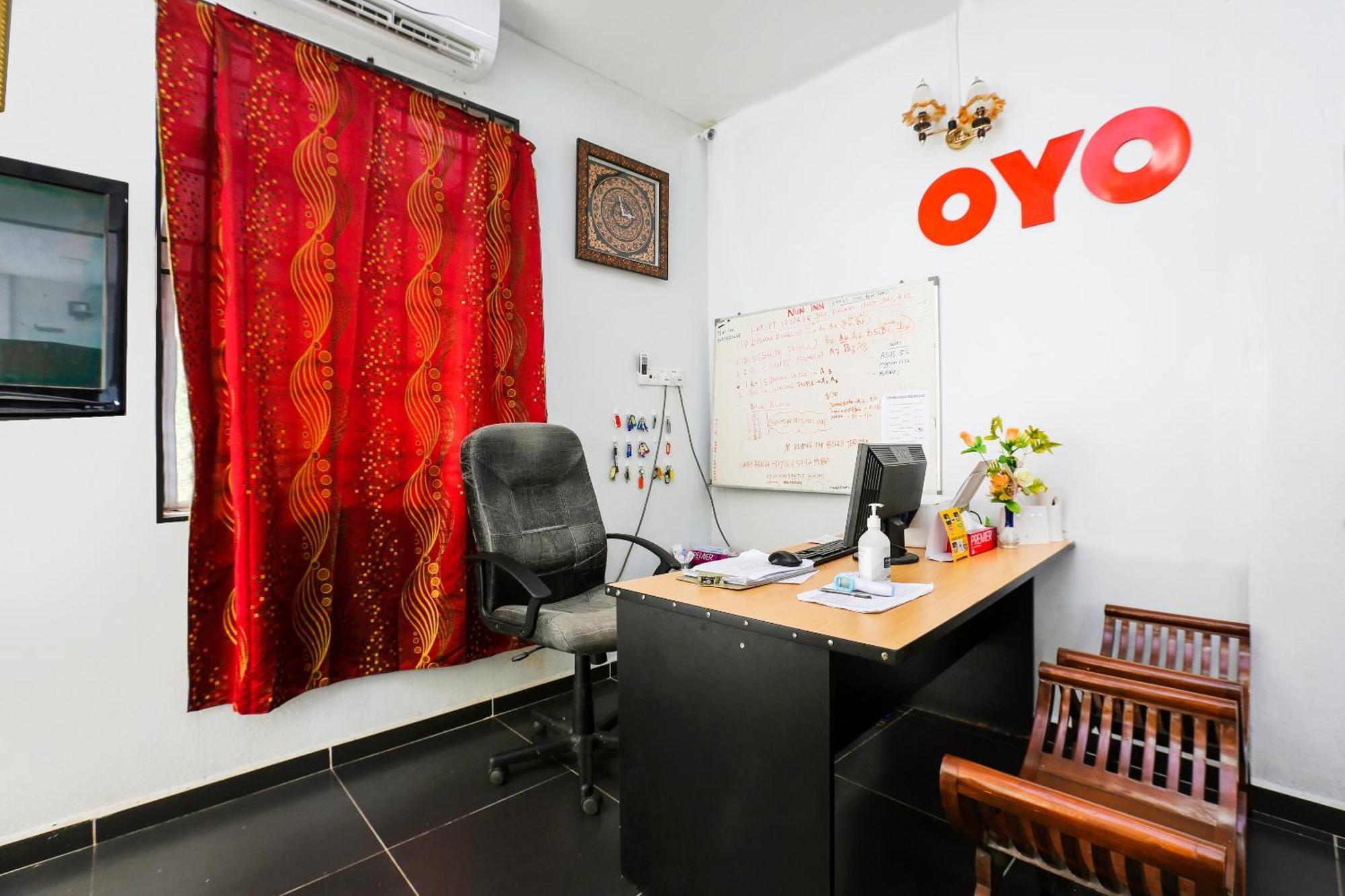 Oyo 89933 Nun Hotel Jeli Εξωτερικό φωτογραφία