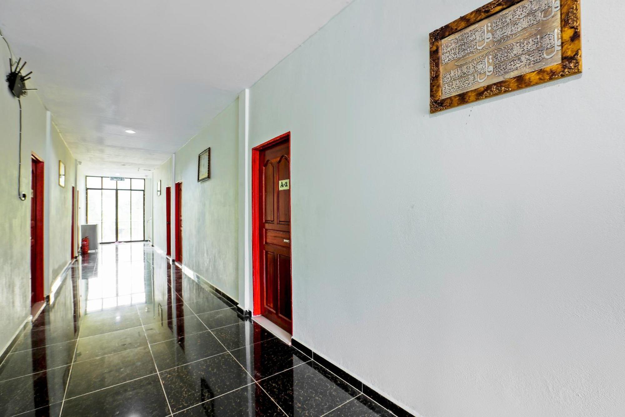 Oyo 89933 Nun Hotel Jeli Εξωτερικό φωτογραφία